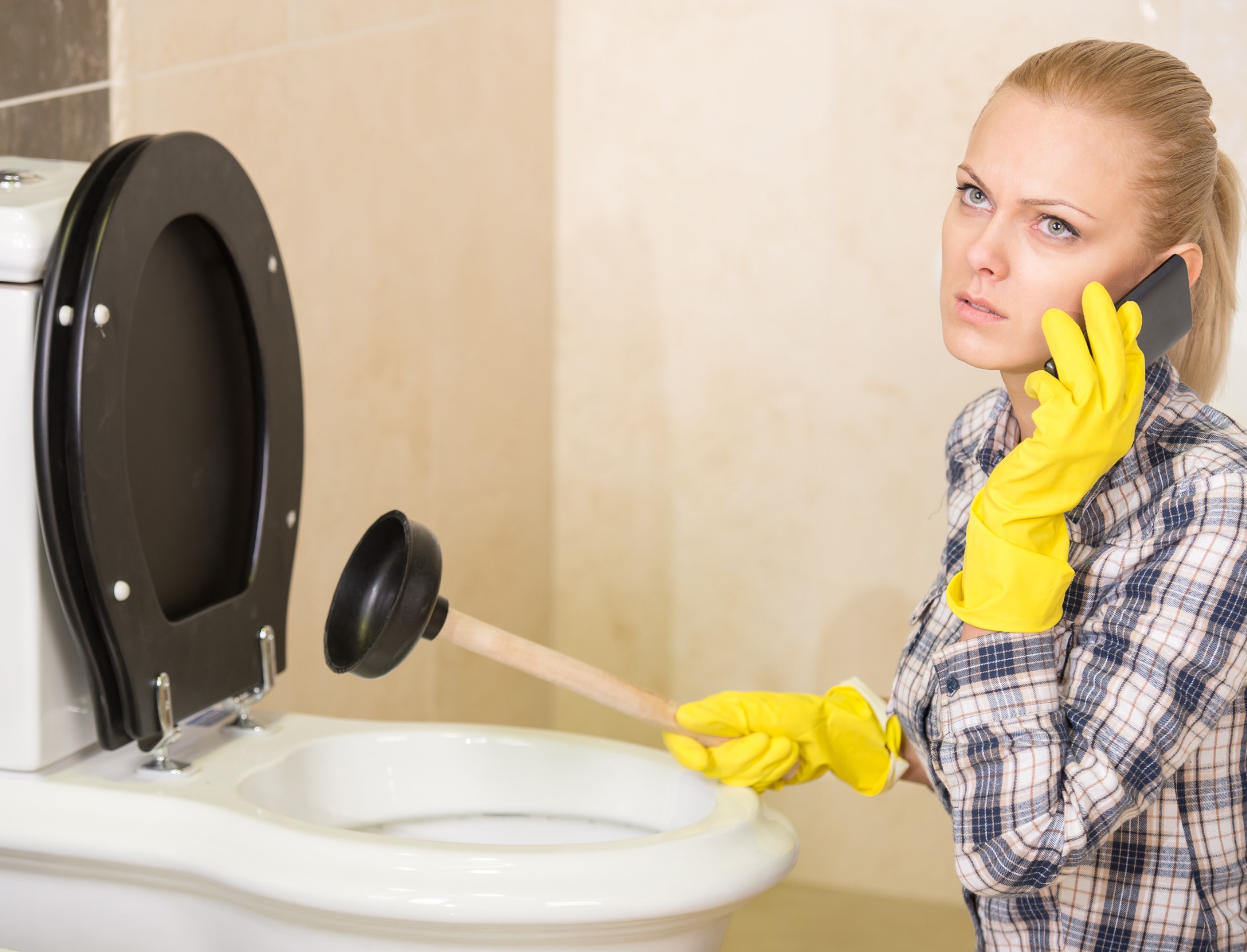 When to Call an Emergency Plumbing Service