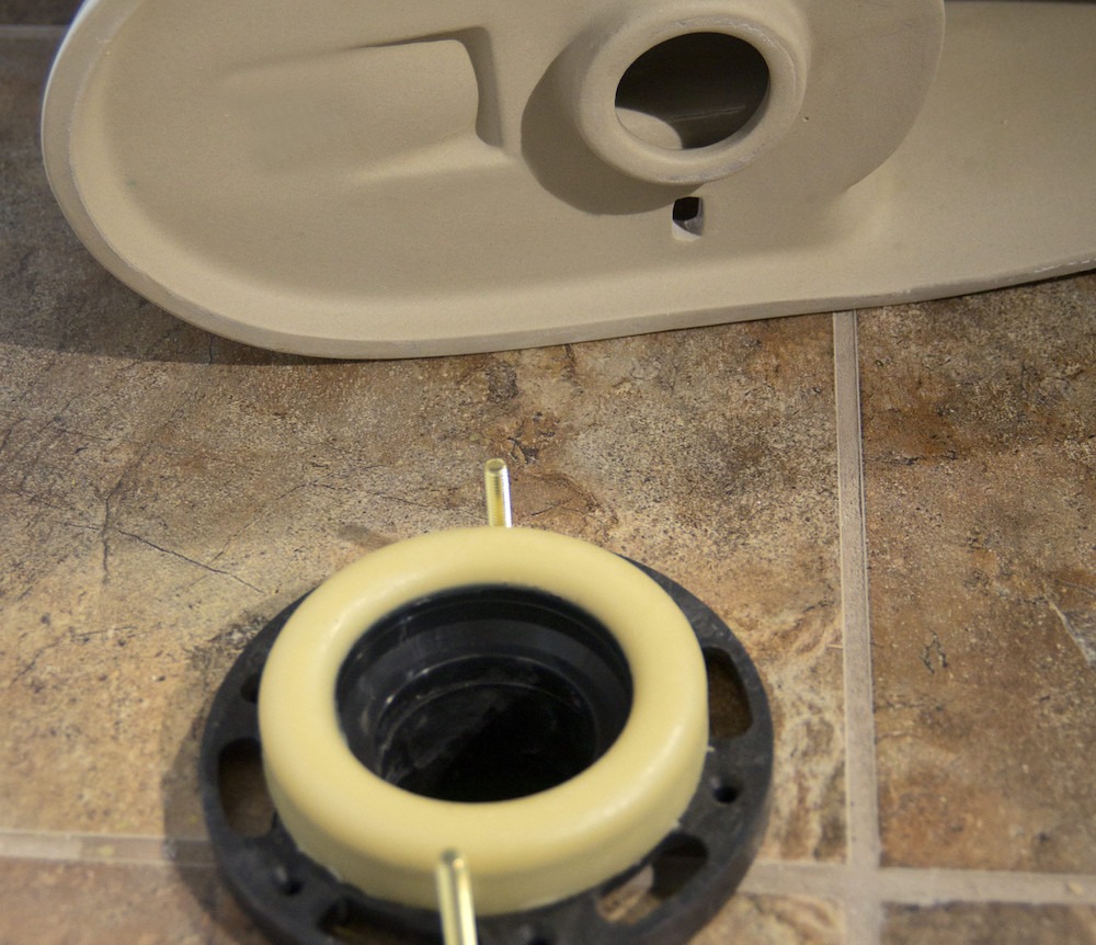 What Causes Toilet Flange Leaks?